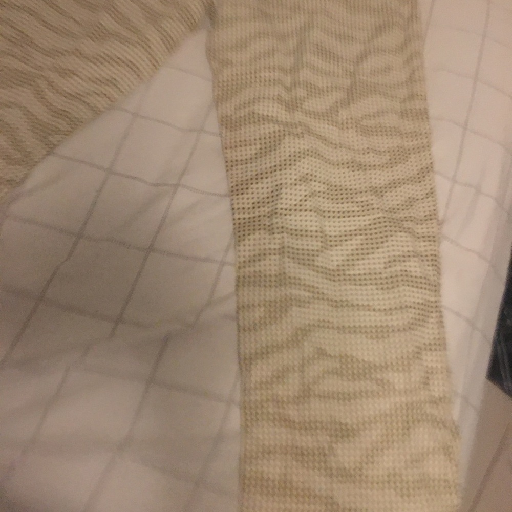 DKNY PANTS - Picture 4 of 8